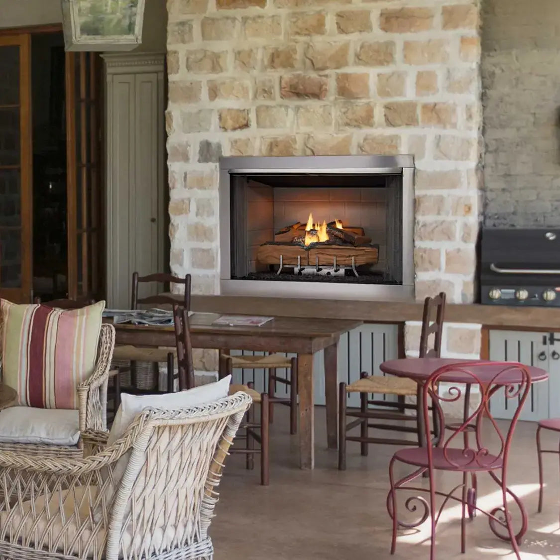 Majestic Vesper Outdoor Ventless Gas Fireplace - 36